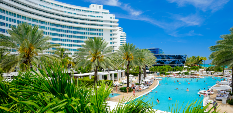 The Music History of Miami Beach's Fontainebleau