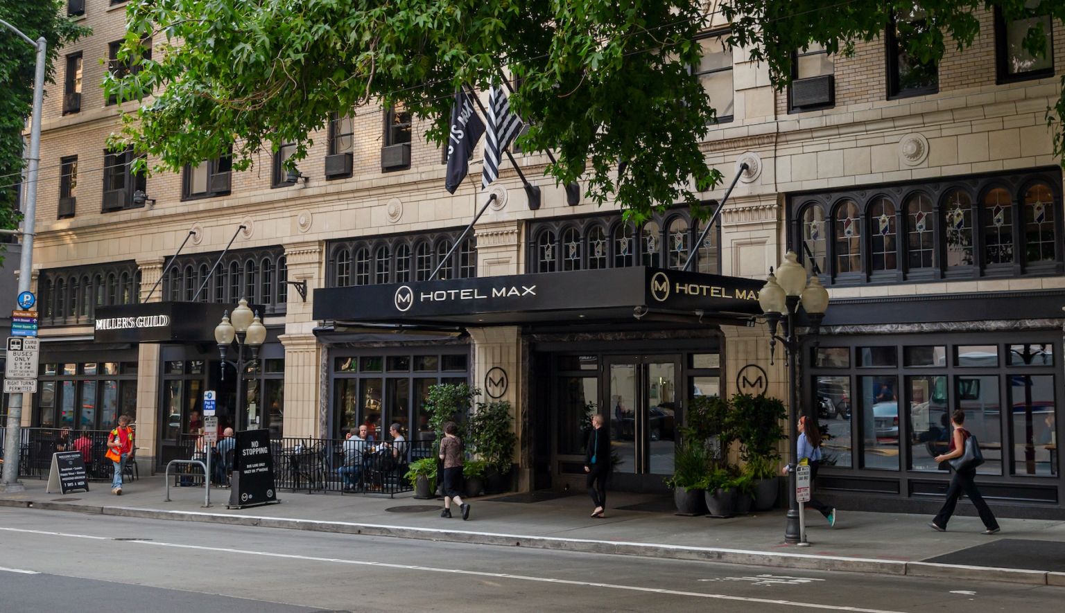 Hotel Max in Seattle. Photo by Shutterstock.