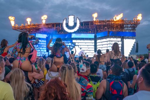 Food and music festivals: Ultra Music Festival.