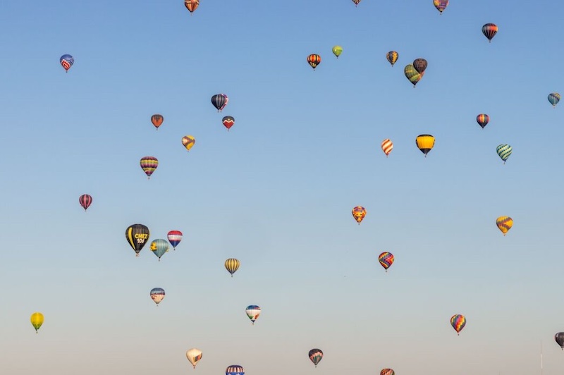 Albuquerque International Balloon Fiesta 2023. Photo via Shutterstock.